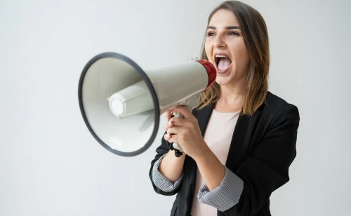 Strony internetowe wspomagane w sieci za pomocą Digital PR