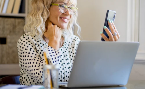 sklepy internetowe muszą zdobywać klientów na Facebooku